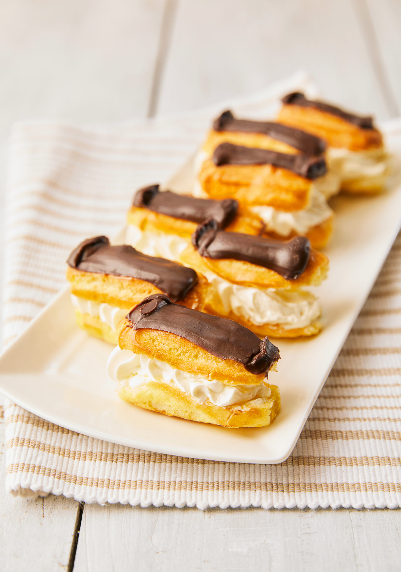 SUPREME ÉCLAIRS