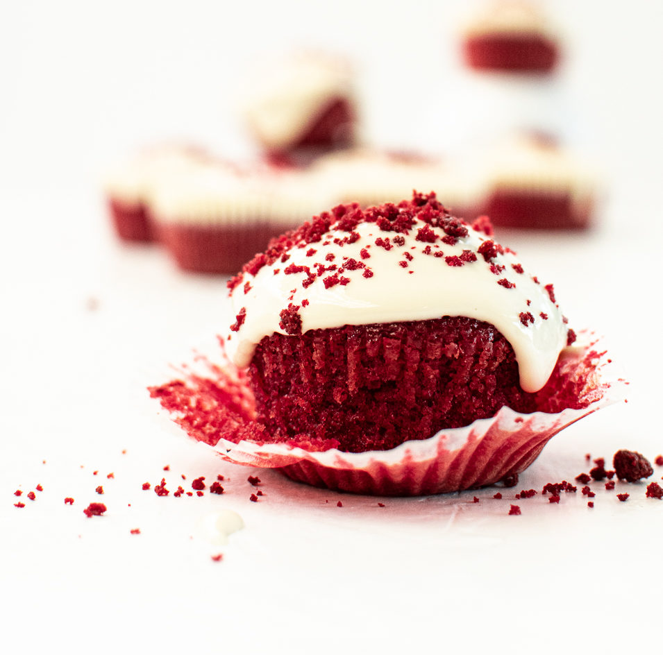 RED VELVET CUPCAKES