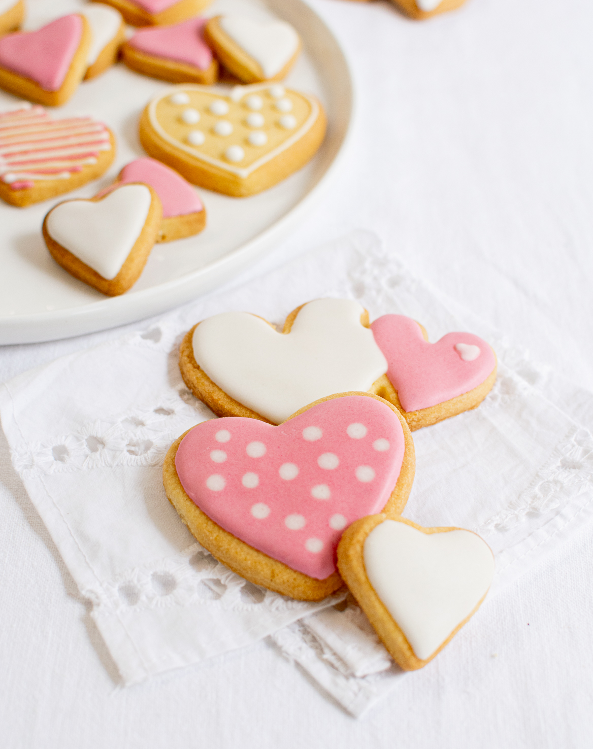 VALENTINE’S SUGAR COOKIES